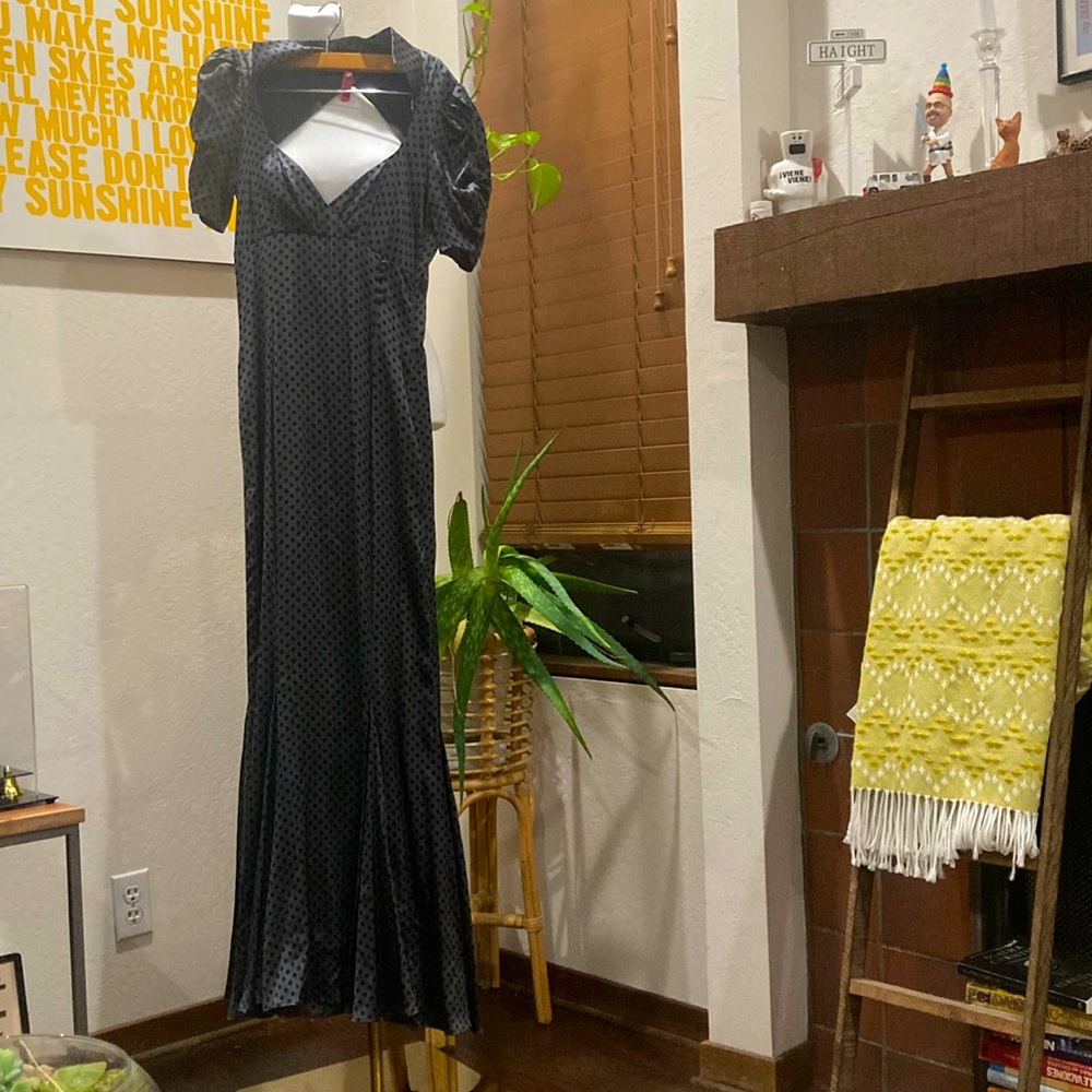 Bebe dress gown size XS